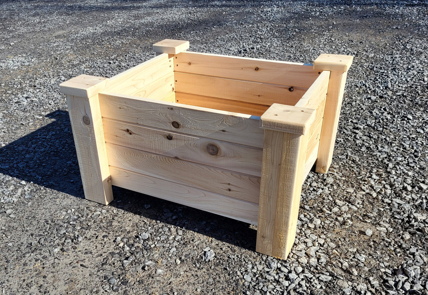 Planter box