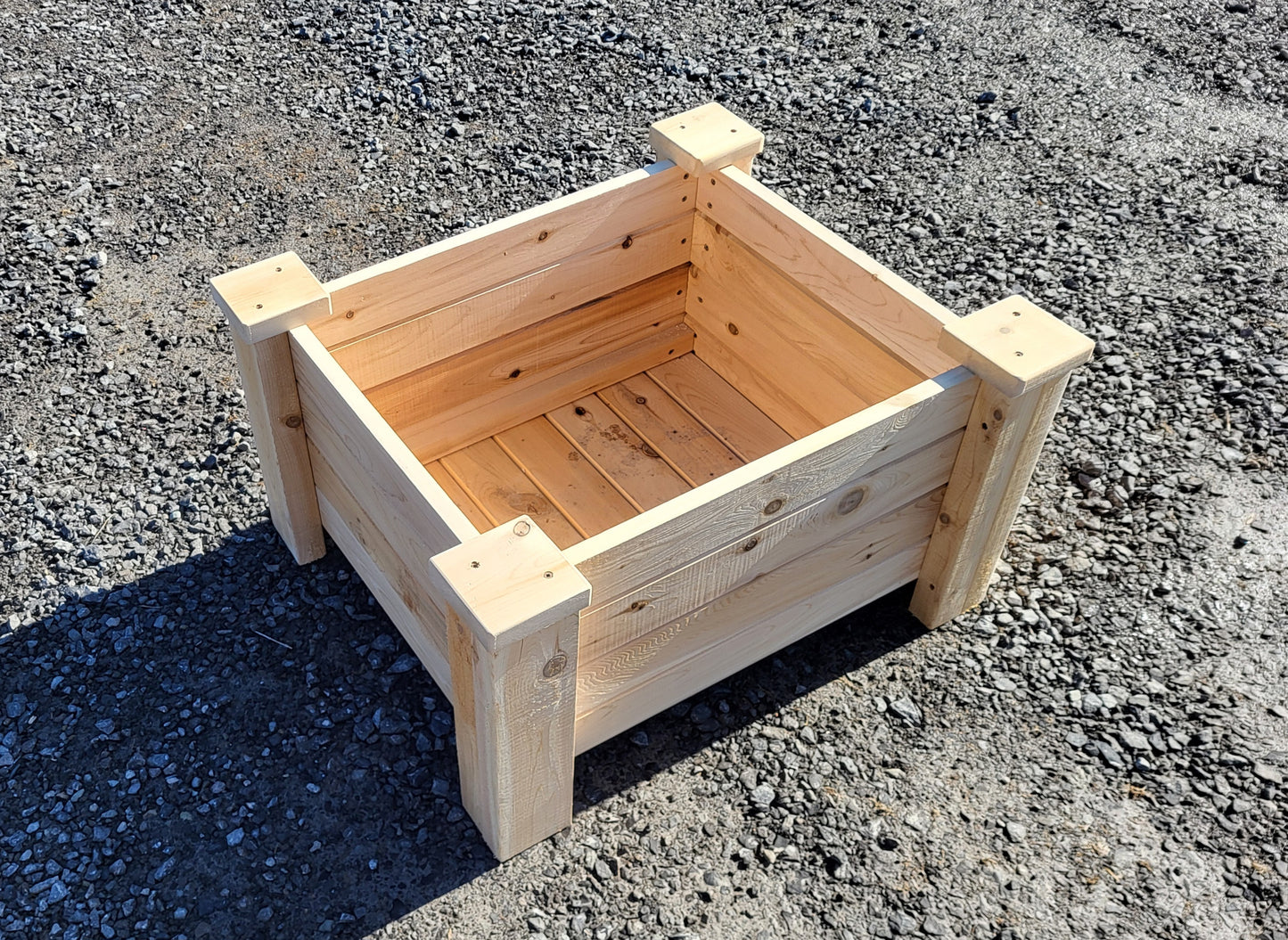 Planter box