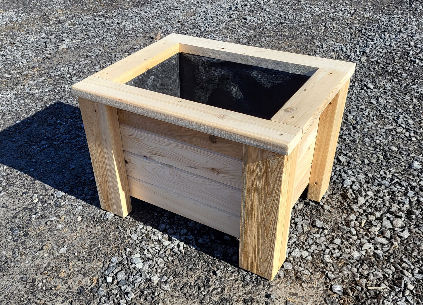 Planter box