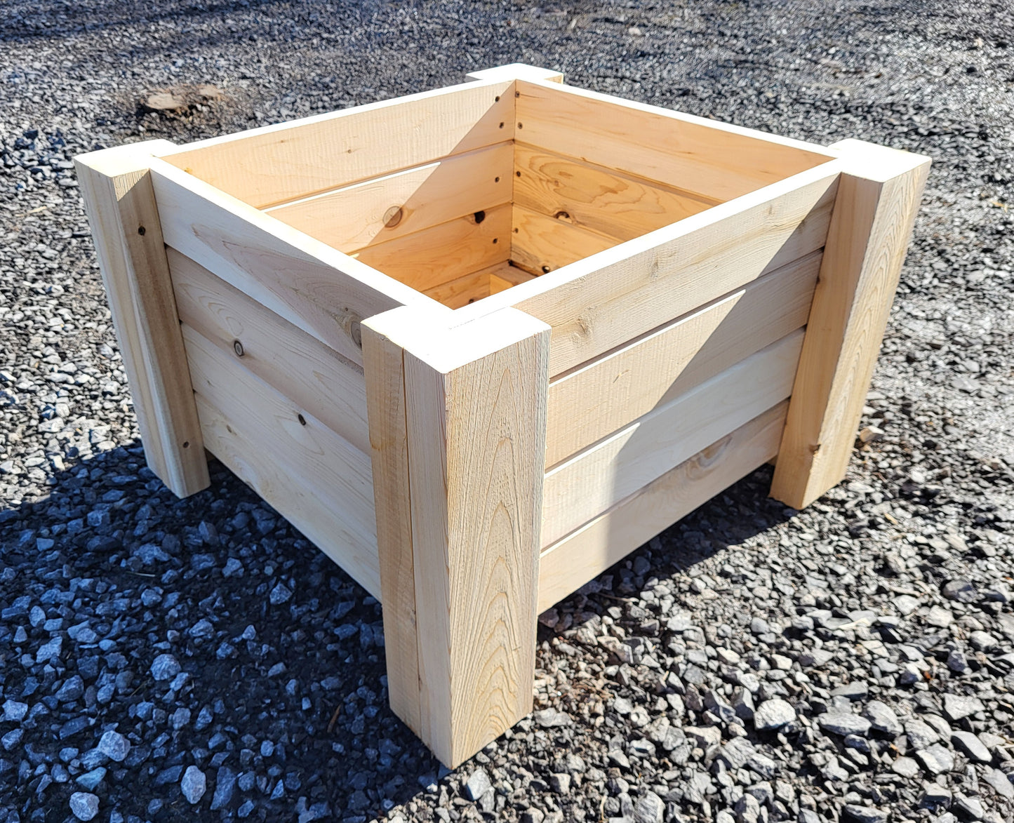 Planter box