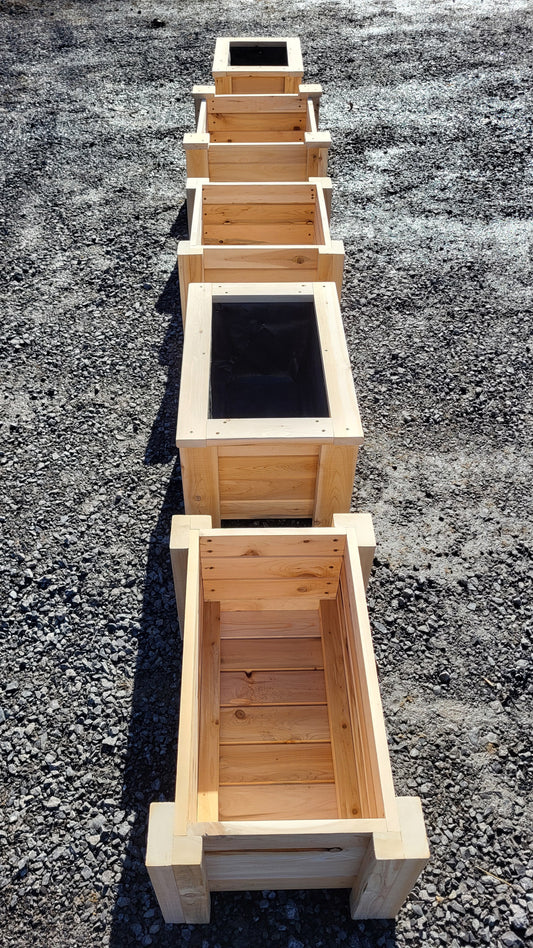 Planter box