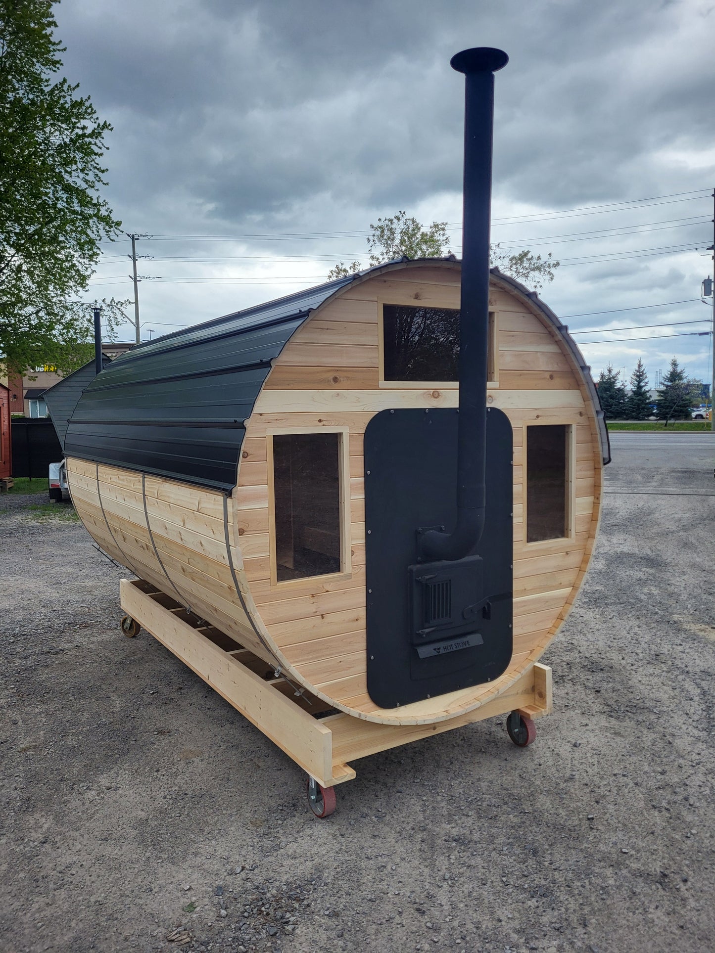 12' barrel sauna with changing room