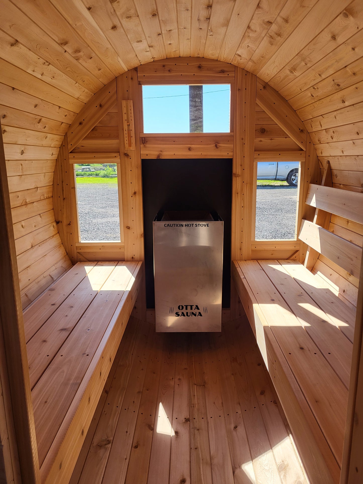 10' barrel sauna with changing room