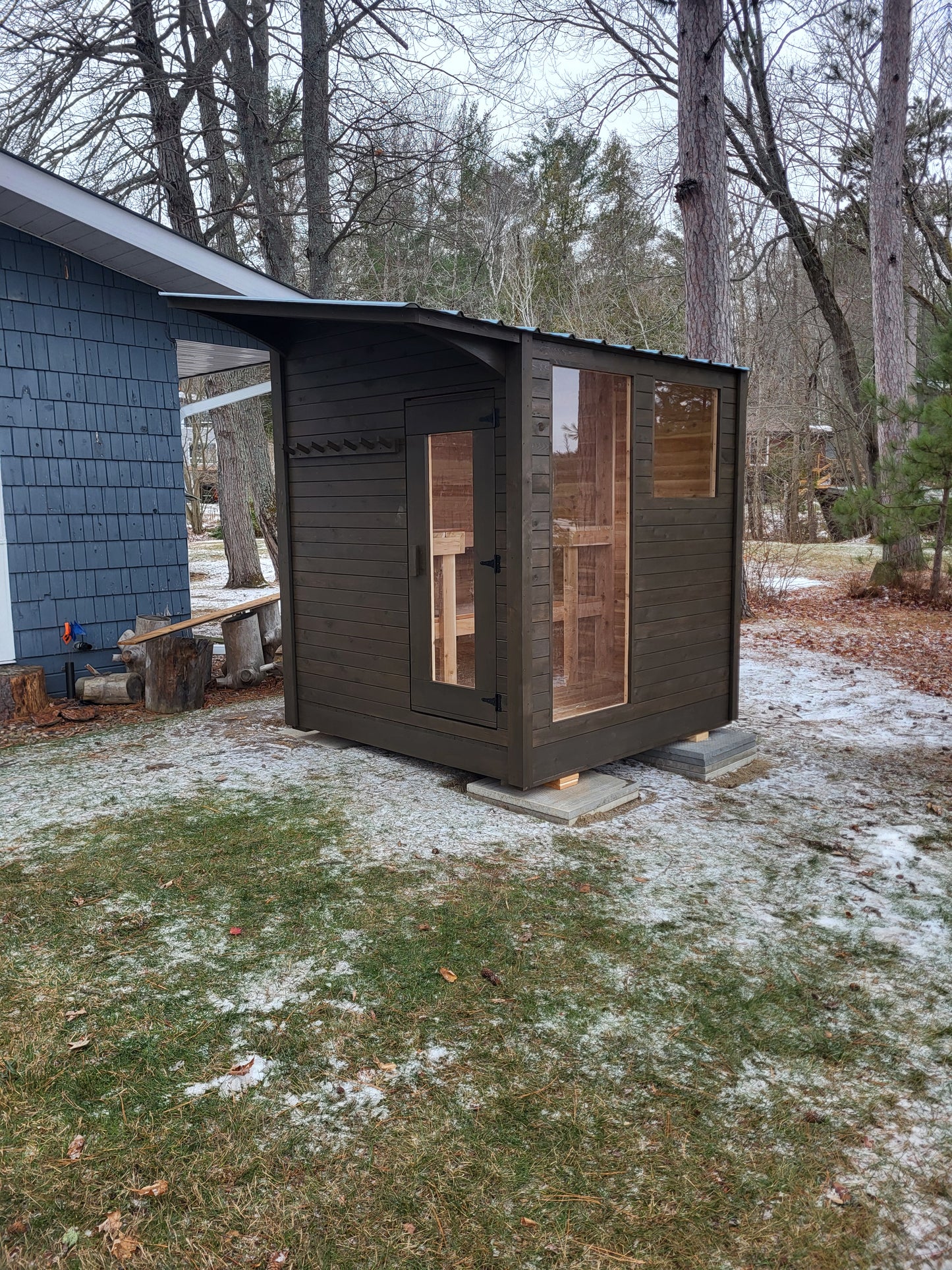 6' x 6' Finnish Cabin Sauna